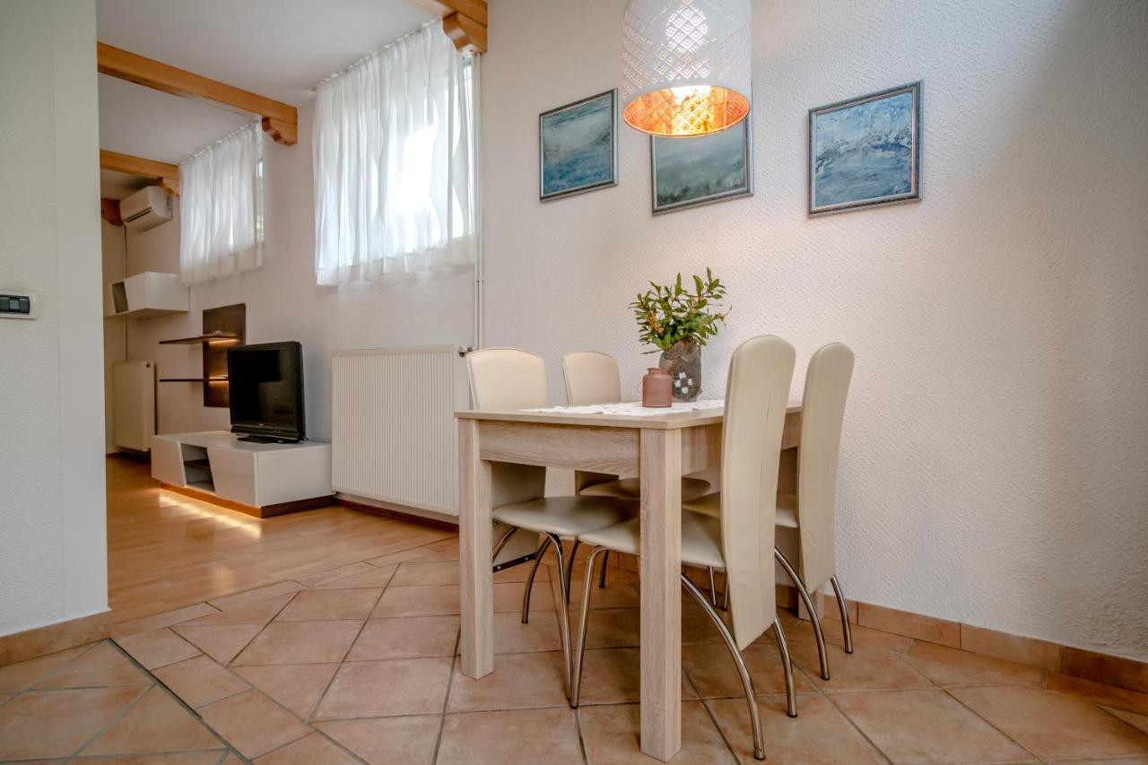 Hisa Taljat Apartamento Most na Soči Exterior foto