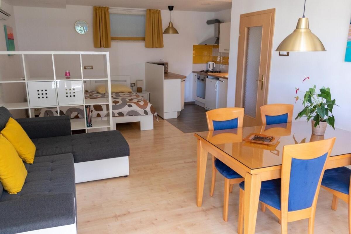 Hisa Taljat Apartamento Most na Soči Exterior foto