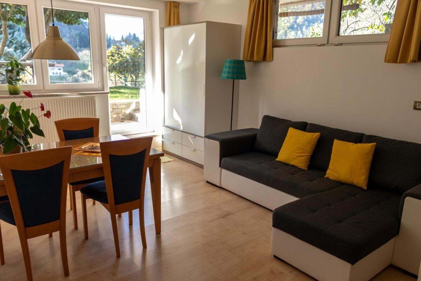 Hisa Taljat Apartamento Most na Soči Exterior foto